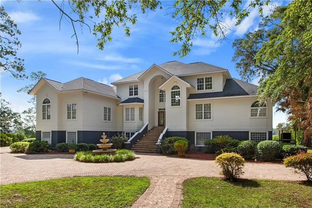 1854 Union Carbide Road, Woodbine