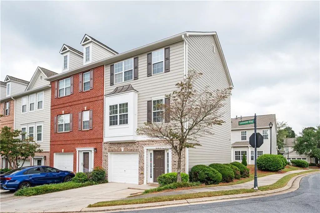 2213 Leicester Way, Atlanta