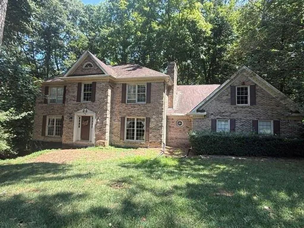 215 River Pass Trail, Sandy Springs