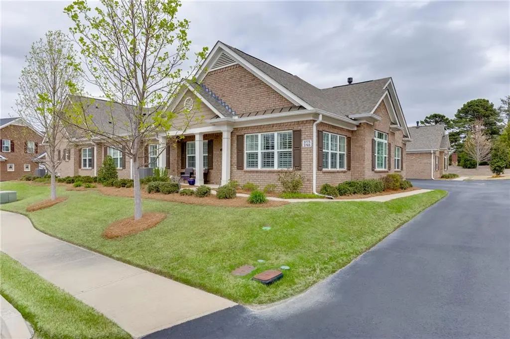 3765 Ridgehurst Lane, Buford