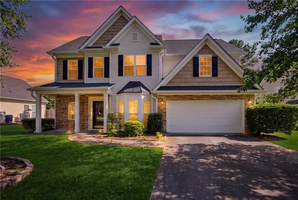 805 Chelsea Wood Court, Stockbridge