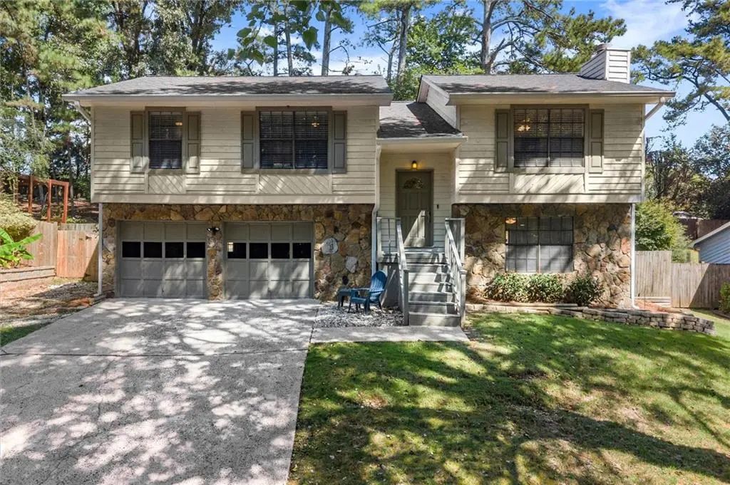 695 Waterbrook Terrace, Roswell