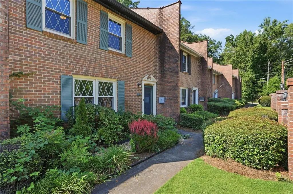 1111 Scott Boulevard, Decatur
