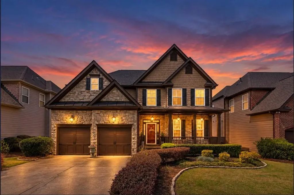 3180 The Commons Drive, Cumming