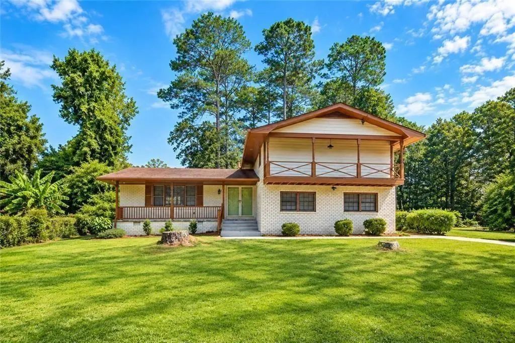 3076 Briarleaf Drive, Decatur