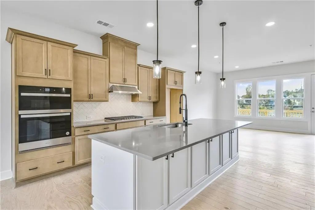 Unit 65 - 2717 Chestnut Willow Walk, Smyrna