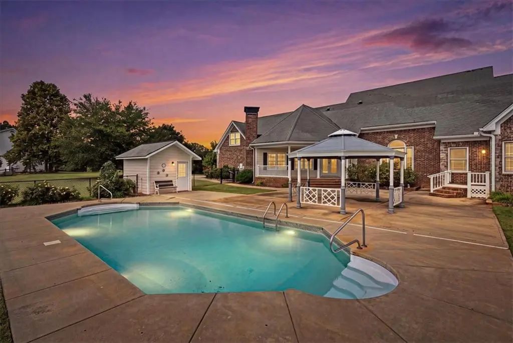 436 James Powers Road, Monroe