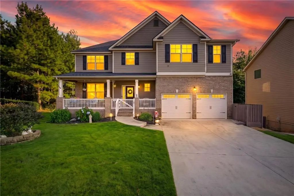 2144 Shadow Oak Trail, Loganville