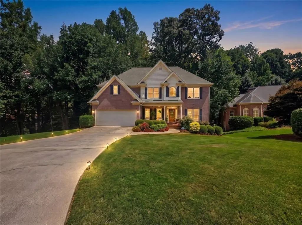 5717 Harmony Point Drive, Lilburn