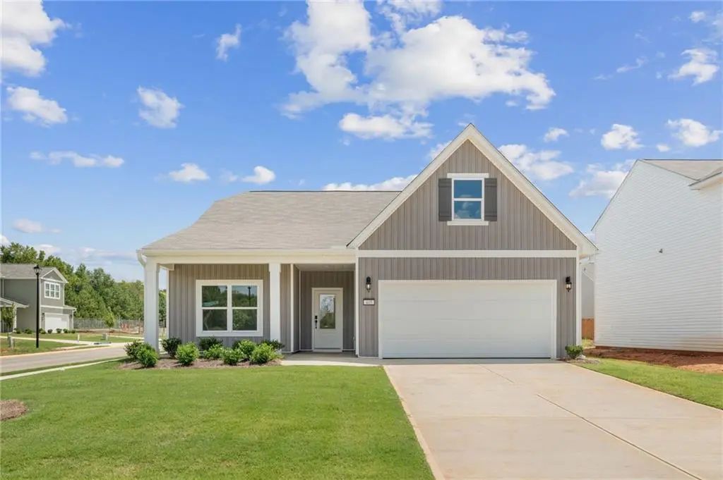 406 Bluegrass Lane, Rockmart