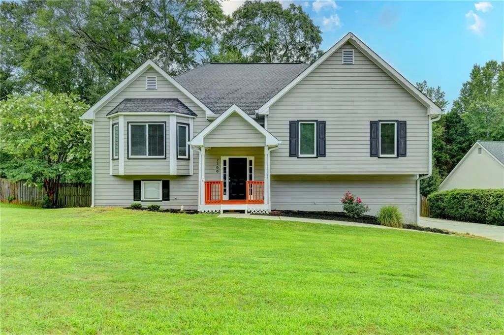 2300 Huntington Drive, Loganville