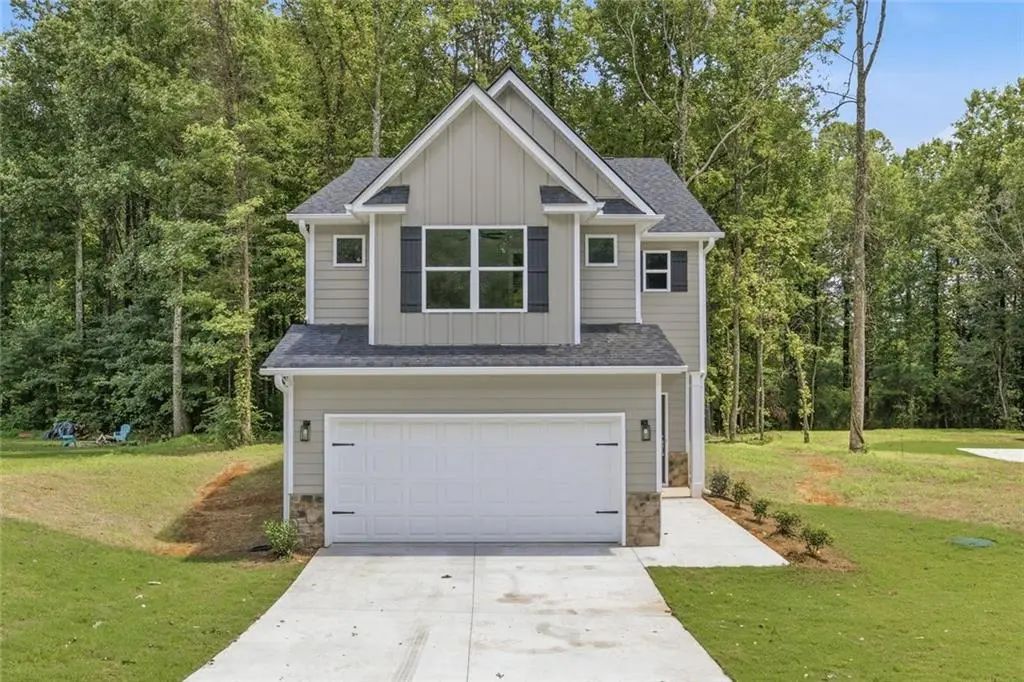 318 Stonington Drive, Mount Airy