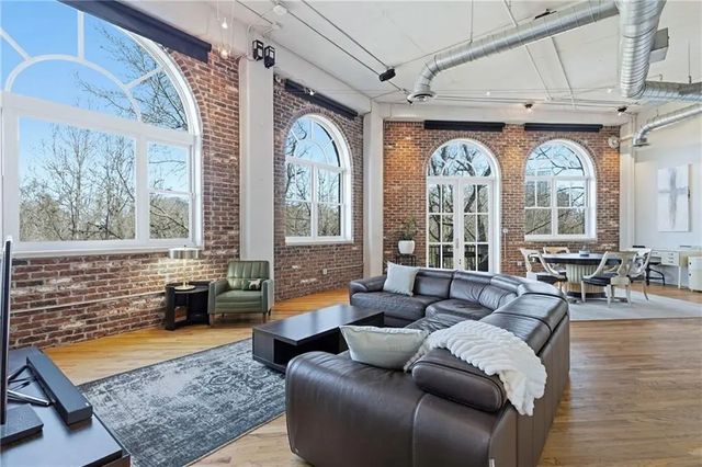 Unit 705 - 3235 Roswell Road Ne, Atlanta