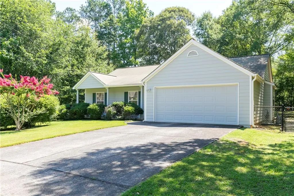 5021 River Rock Way, Woodstock