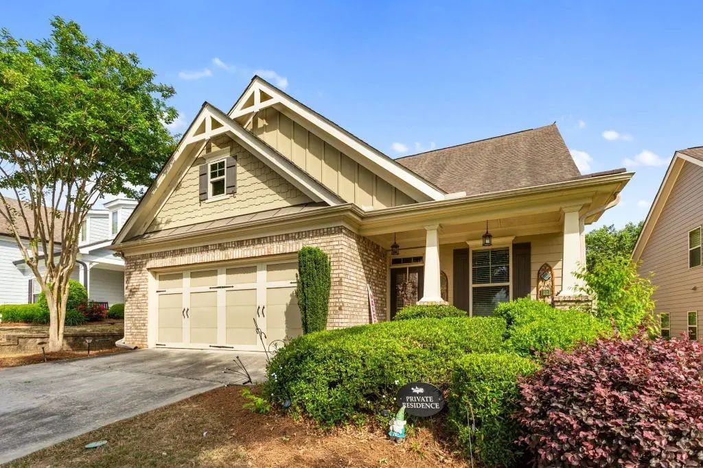 6867 Flagstone Way, Flowery Branch