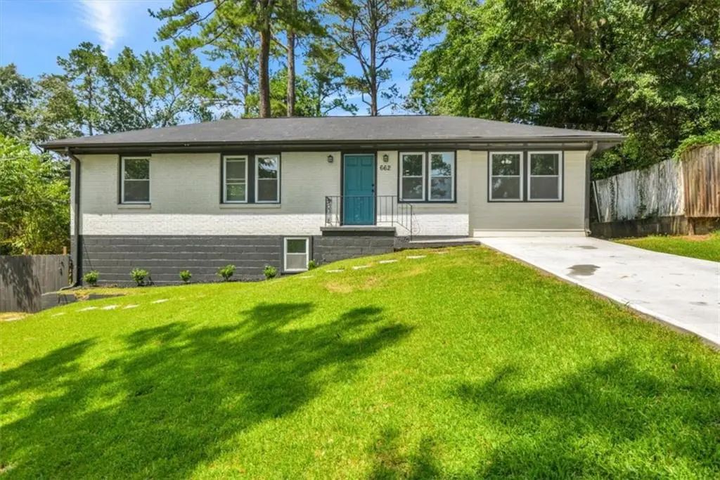 662 Melrose Drive, Forest Park