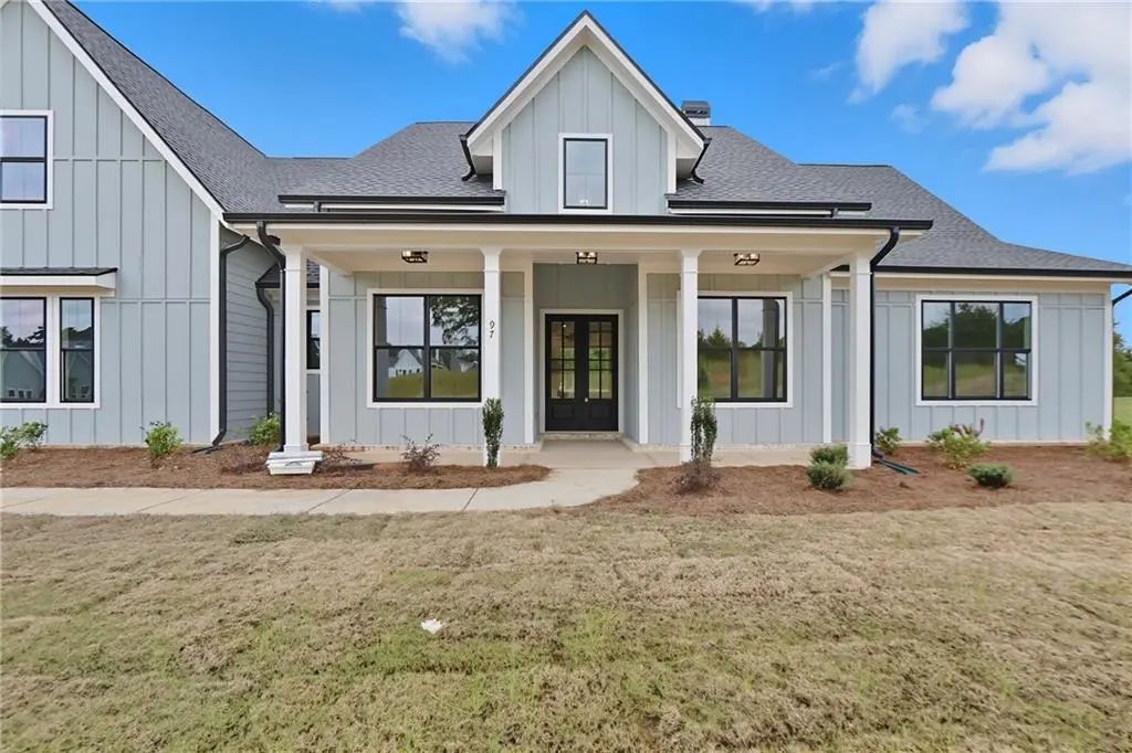 97 Old Town Road, Dacula