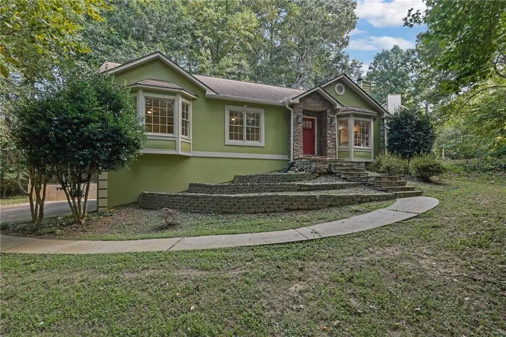 210 Crabapple Lane, Powder Springs