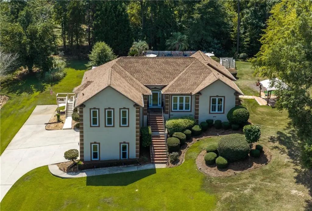 353 Hillridge Cove, Lizella