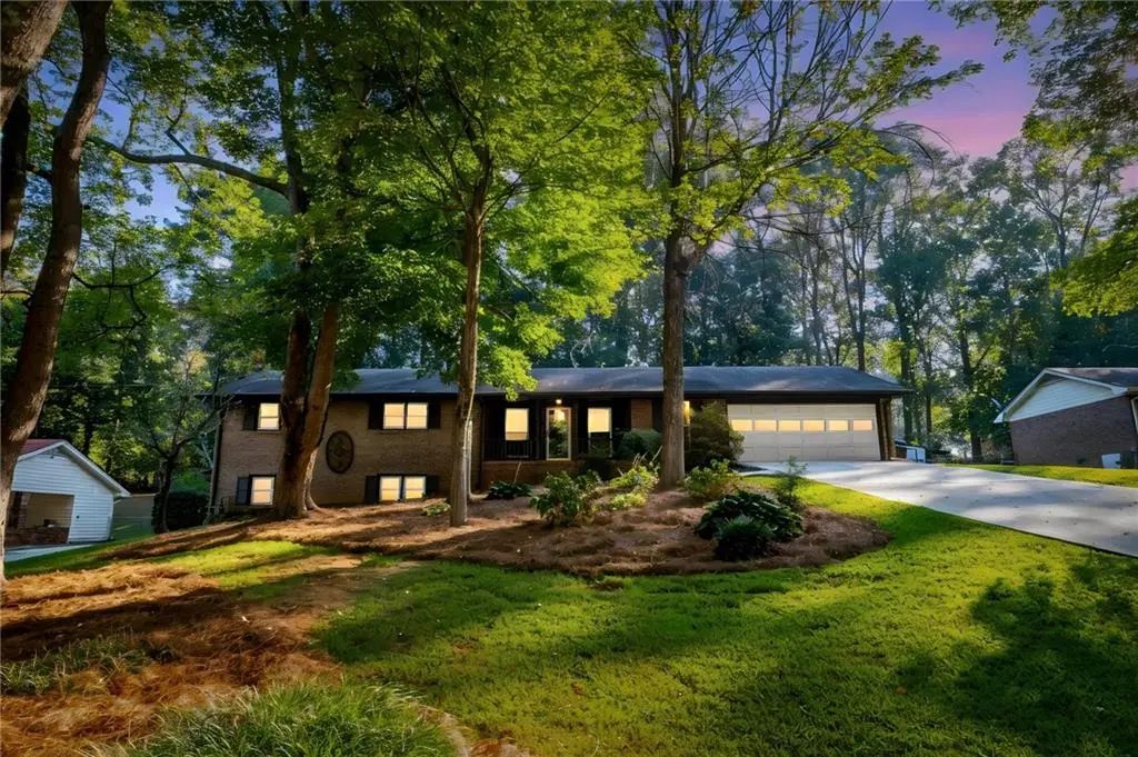 484 Cana Of Galilee Court, Tucker