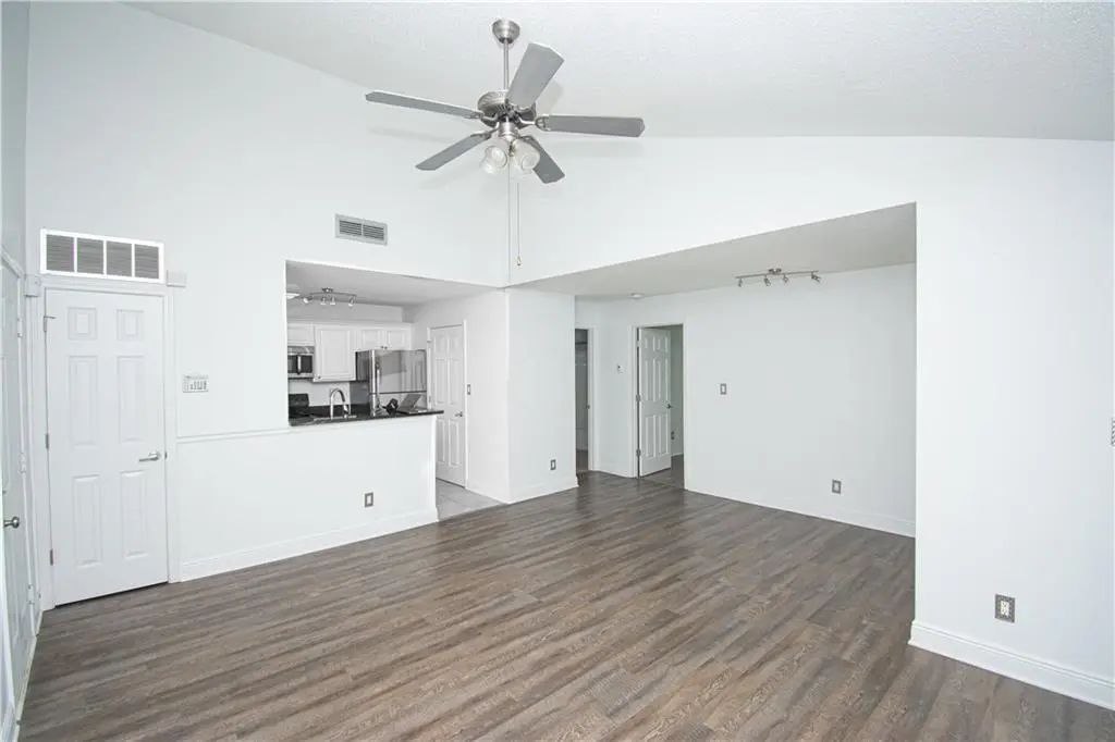1302 Santa Fe Parkway, Sandy Springs