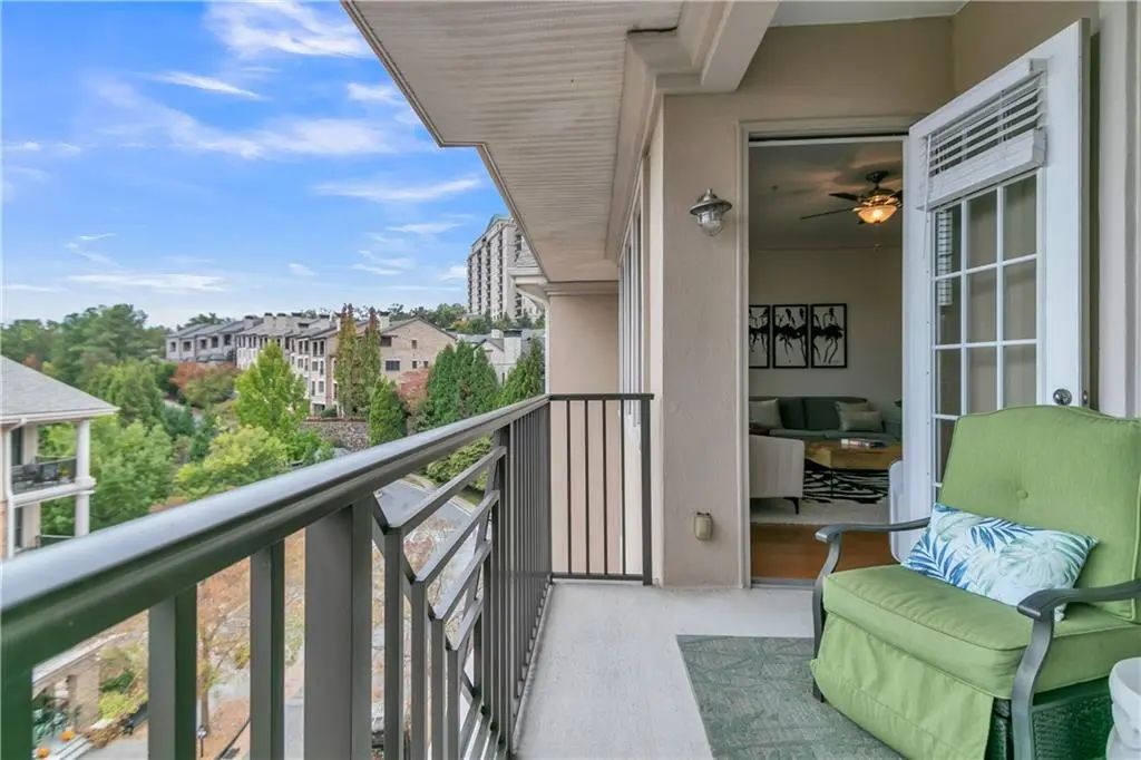 Unit 1537 - 3621 Vinings Slope Se, Atlanta