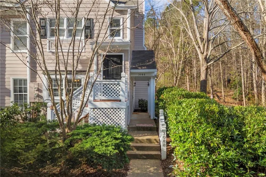 3088 Camden Way, Alpharetta