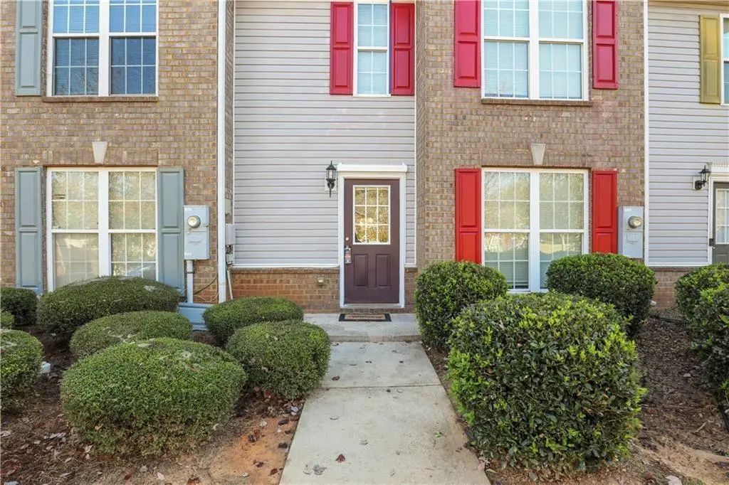3882 Waldrop Lane, Decatur