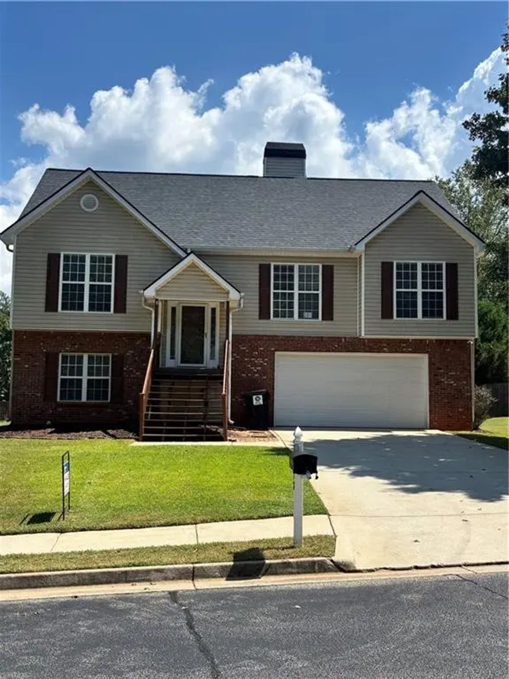 1338 Vine Circle, Mcdonough