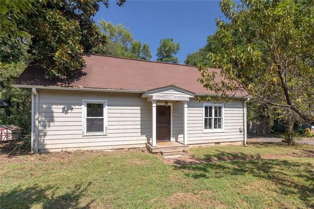 1117 Barnes Mill Road, Marietta