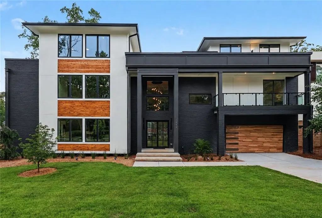 1242 Brook Forest Drive Ne, Atlanta