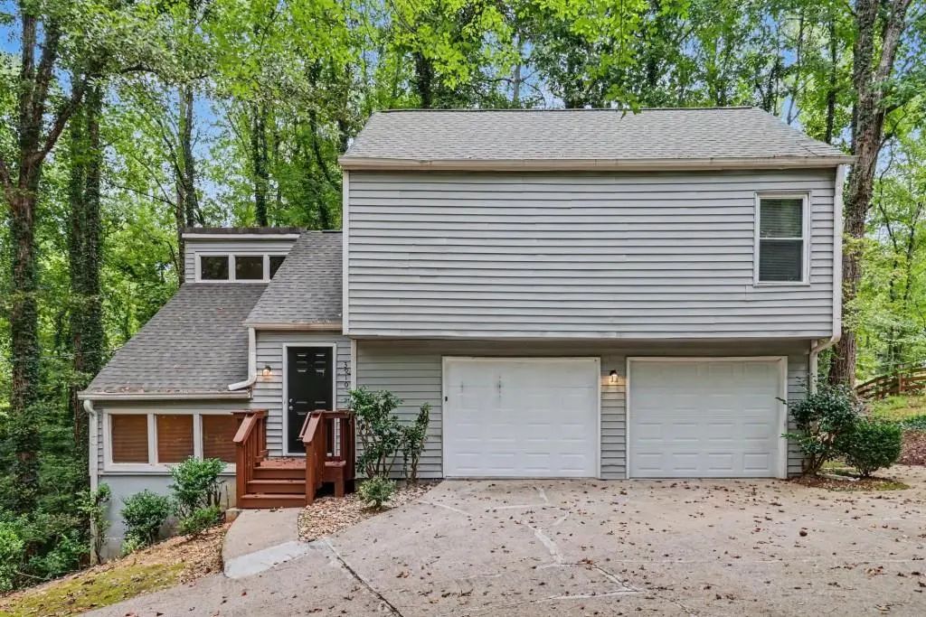 3910 Rock Mill Parkway, Marietta