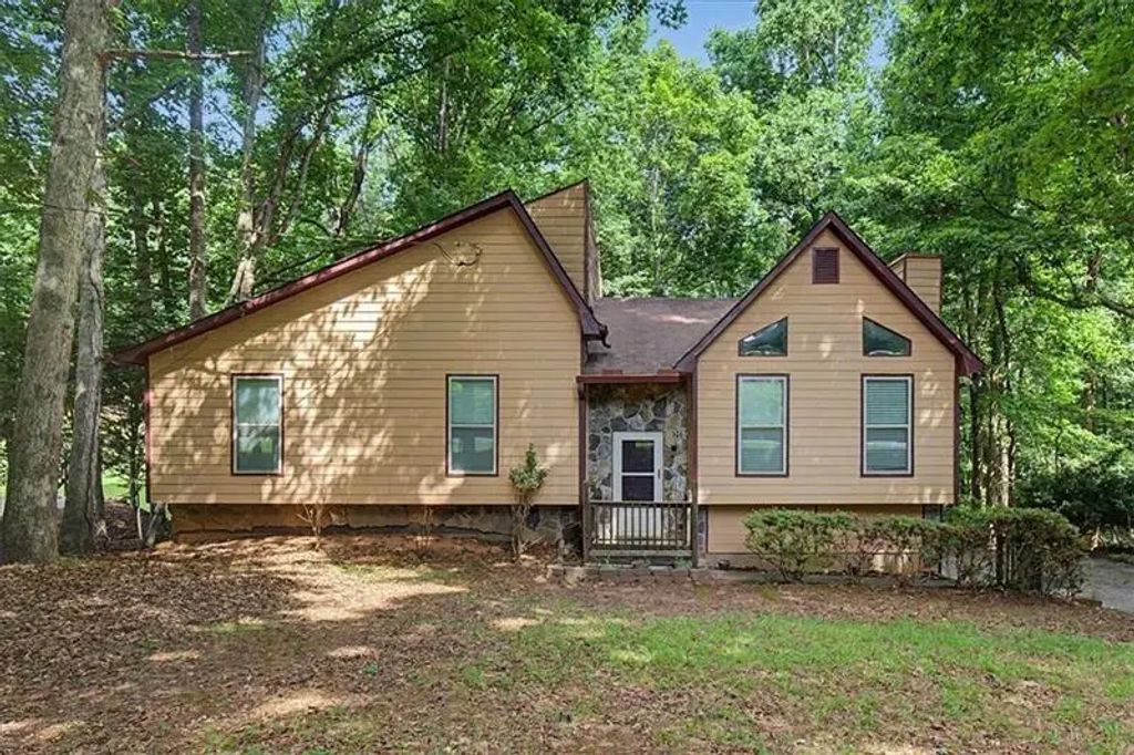 380 N Victoria Road, Woodstock