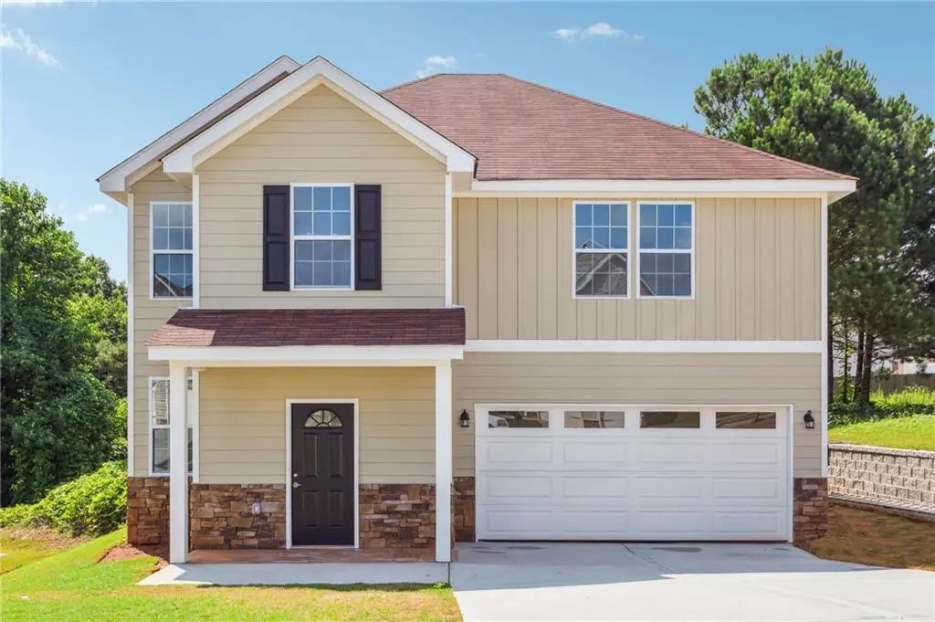 7094 Skippingstone Way, Douglasville