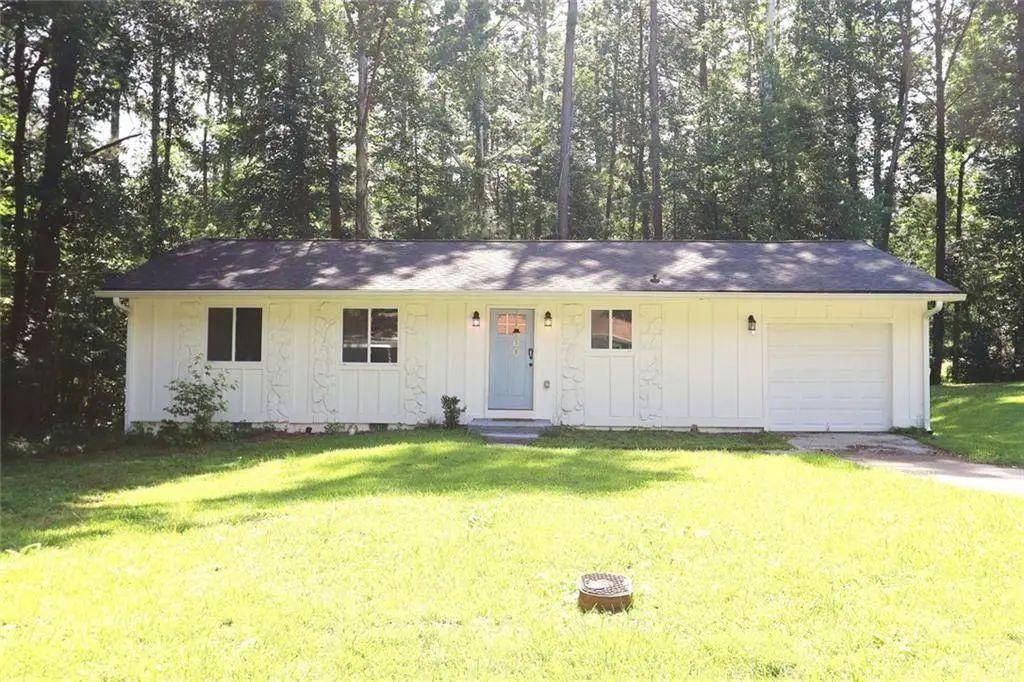 3572 Orbit Court, Ellenwood