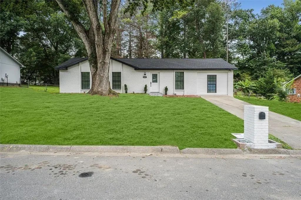 6073 Fieldcrest Drive, Morrow