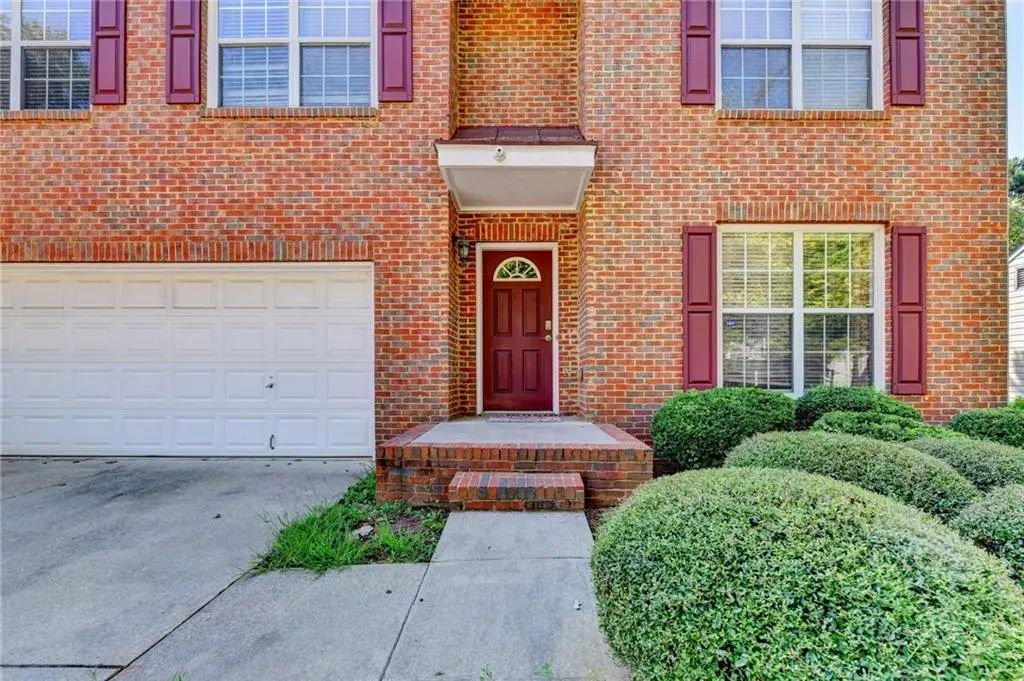 735 Castlebrooke Way, Lawrenceville