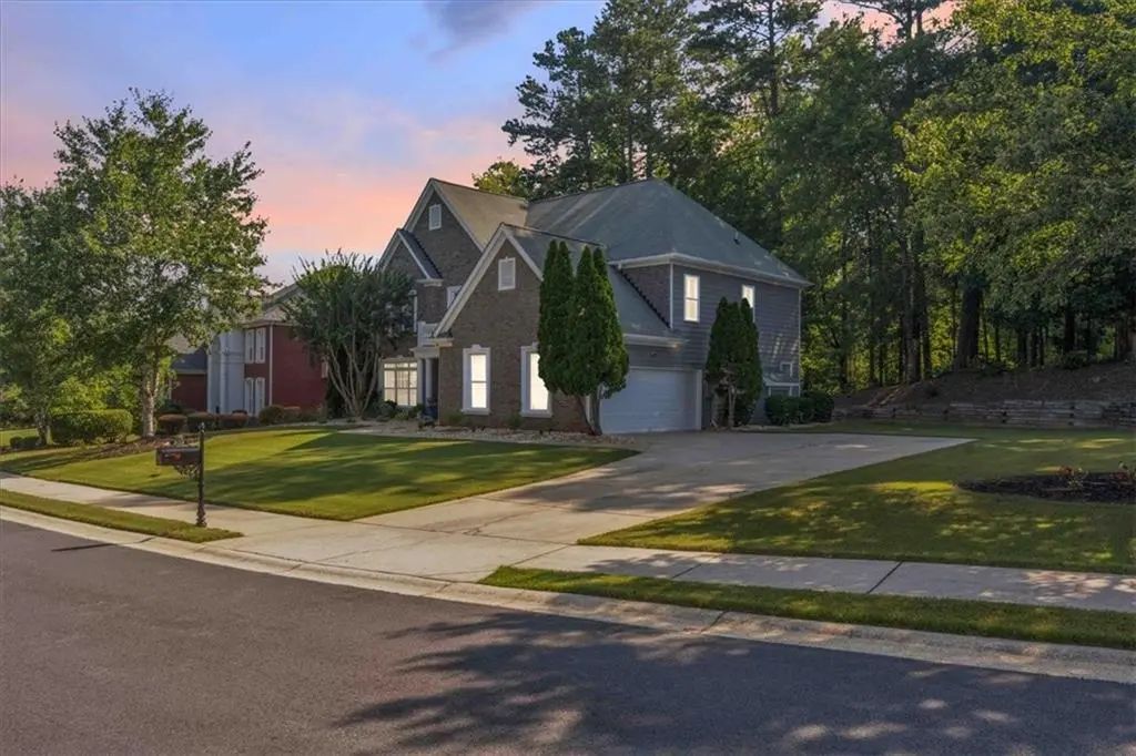 3123 Wolf Club Drive Sw, Atlanta