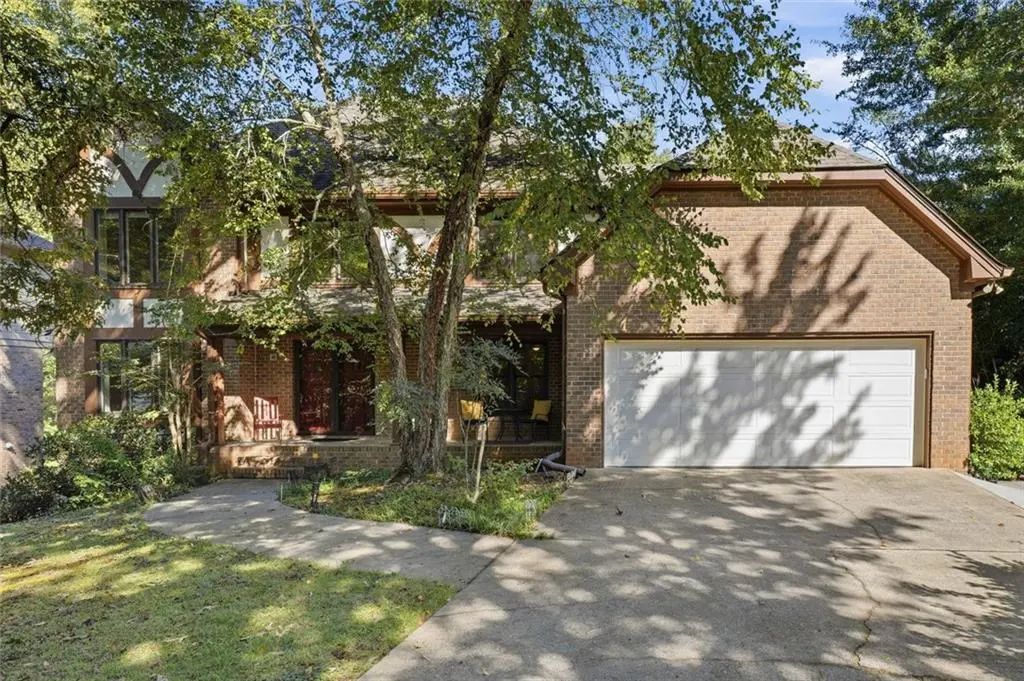 1668 Withmere Way, Dunwoody
