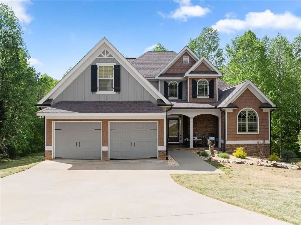 234 Glen Cedar Lane, Dawsonville