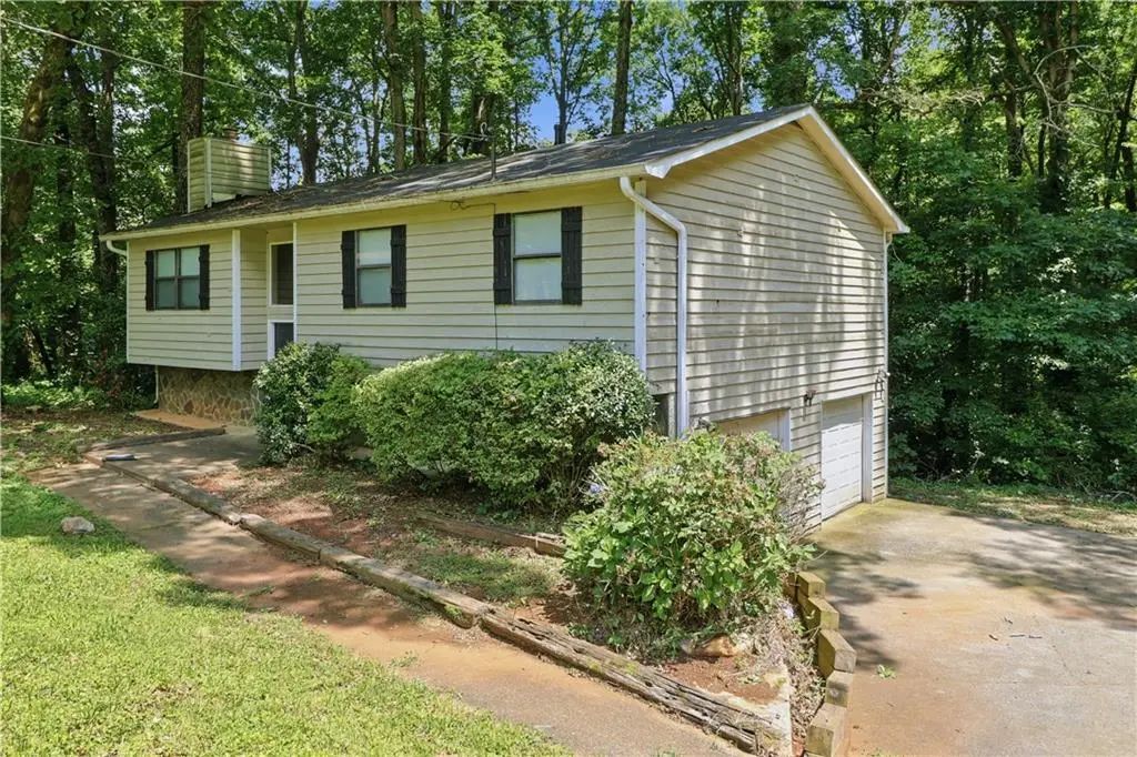 3750 Junior Lane, Douglasville