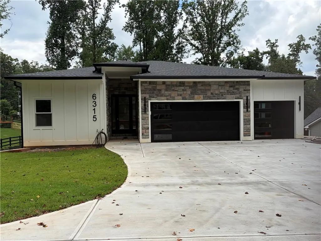 6315 Reives Road, Cumming
