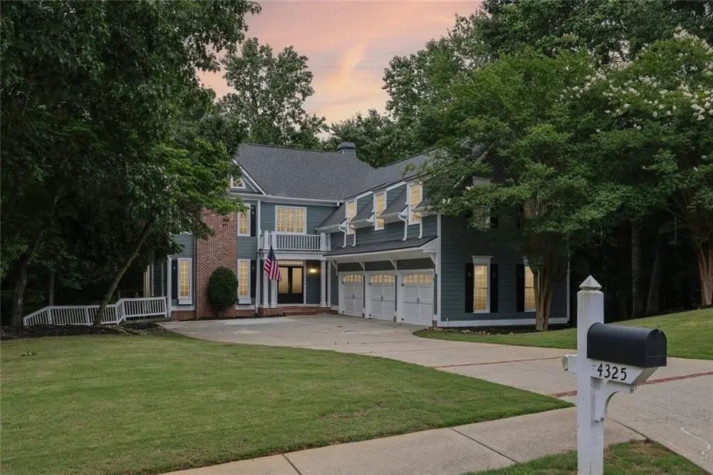 4325 Little Falls Drive, Cumming