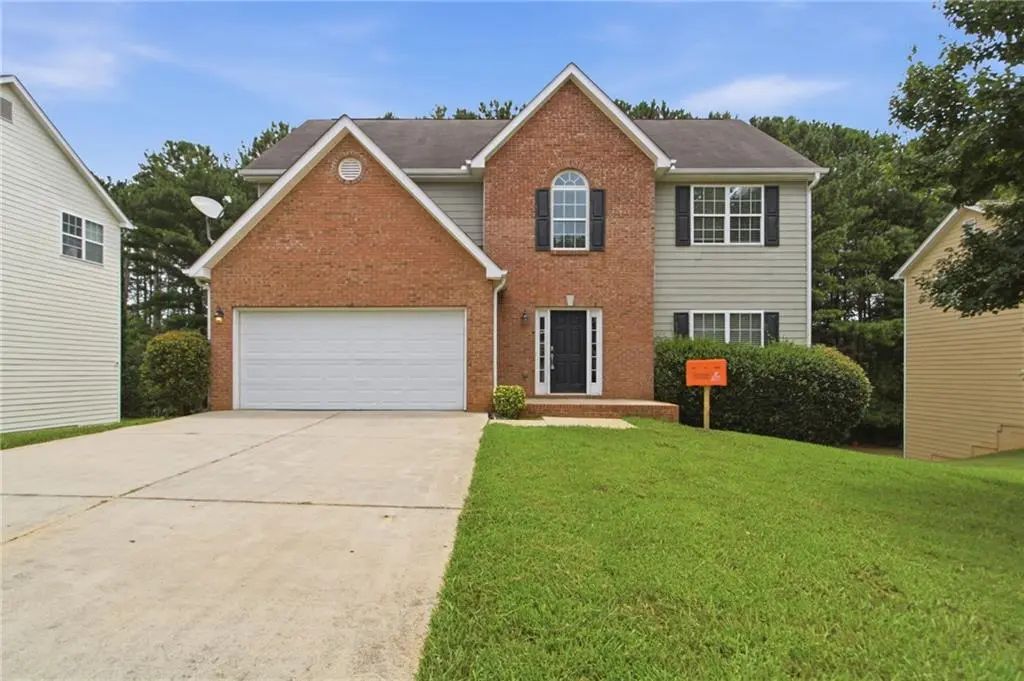 6716 Delaware Bend, Fairburn