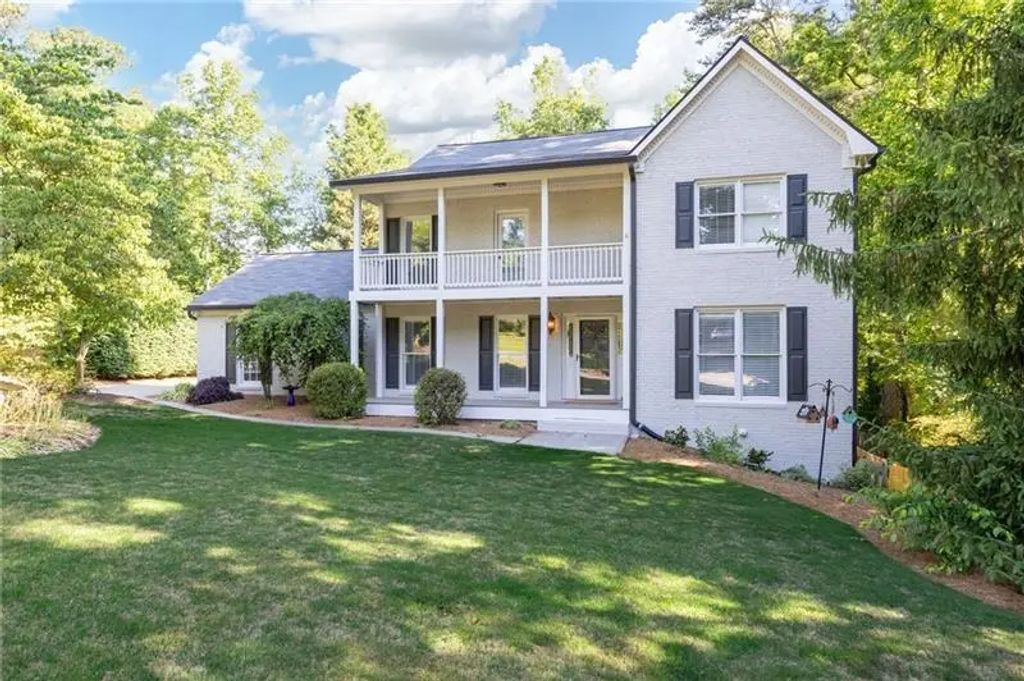 2697 S Arbor Drive, Marietta