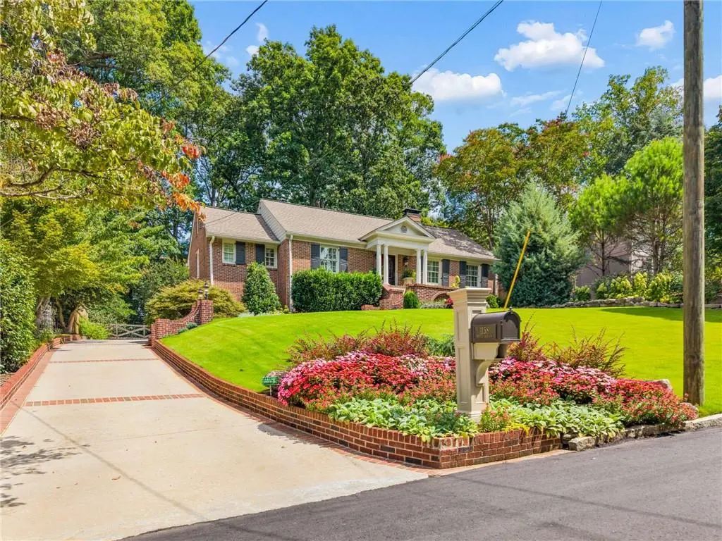 1158 Beech Haven Road Ne, Atlanta