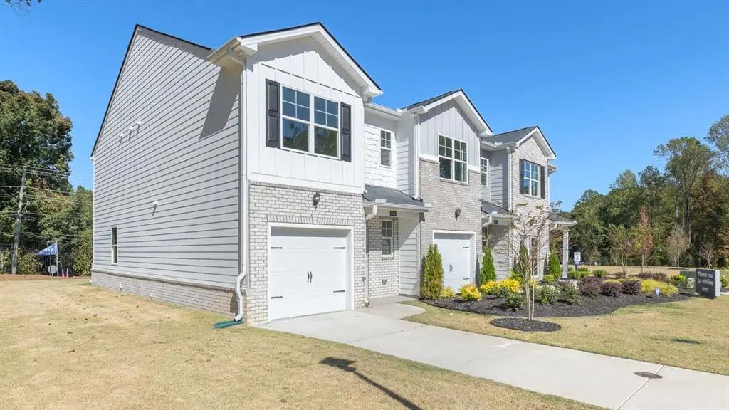 5011 Oakwood Road, Stone Mountain