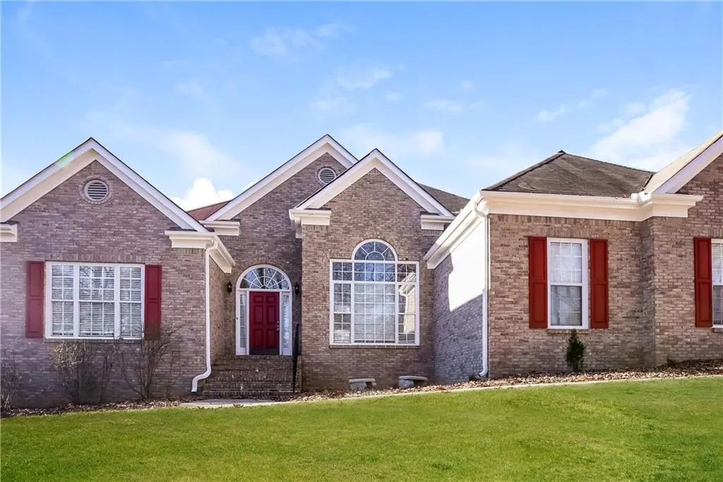 1870 Dartford Way, Hoschton