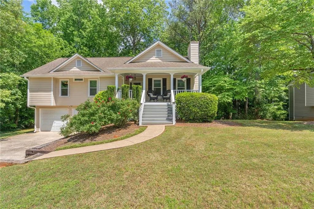 304 Rose Creek Way, Woodstock