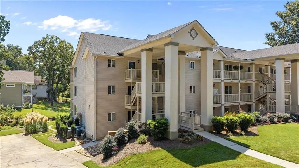 706 Berry Court, Villa Rica